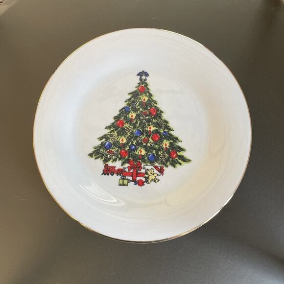 Sea Gull "SGU1" Jian Shiang Christmas Tree 7 1/2" Salad Plates - Disc Set of 4 - Picture 1 of 7